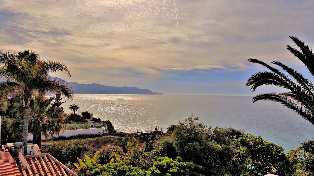 Villa Carabeo Nerja Exteriér fotografie